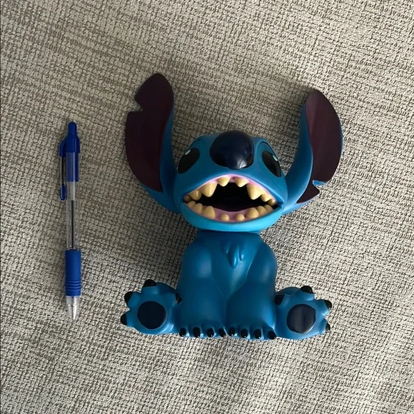 COPY - Like new Disney Stitch PVC piggy bank. - Picture 4 of 4